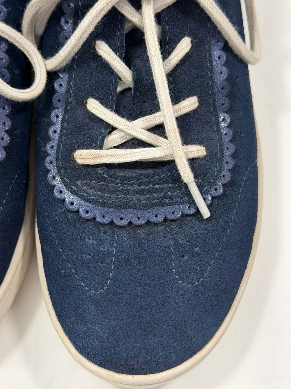 Spenco Women's Camden Suede Scalloped Lace Up Sneakers Peacoat Size 8B - Picture 6 of 8